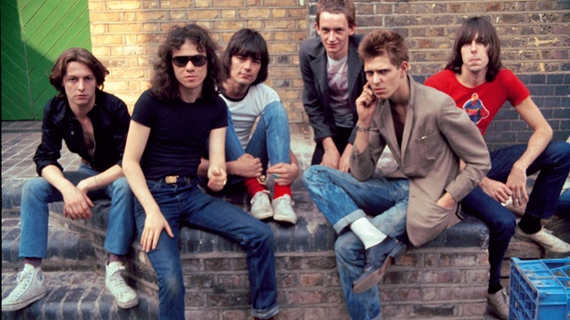 the-ramones-with-paul-simonon-of-the-clash-credit-danny-fields-4jul.jpg